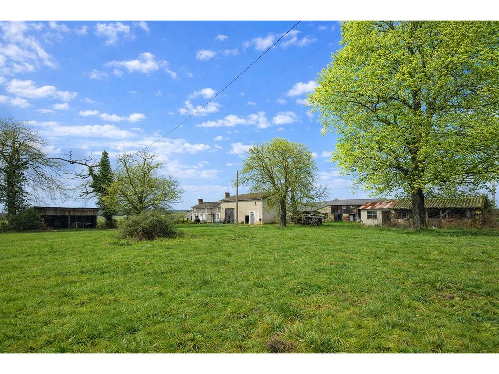 Maison 2 pièces 67 m² · à Montpon-Ménestérol · 67 m² · 86 480 €
