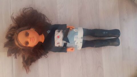 Poup�e Nancy 40cm  4 La Rochelle (17)