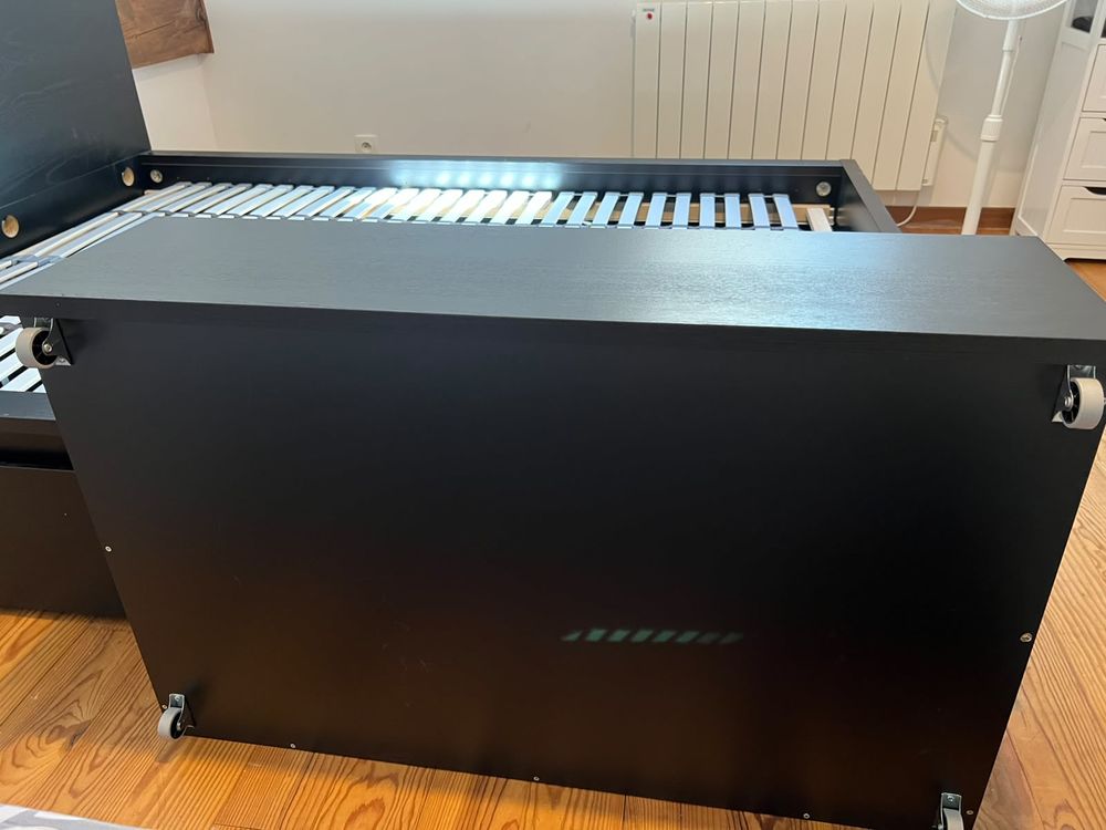 LIT 4 TIROIRS MALM AVEC SOMMIER Meubles