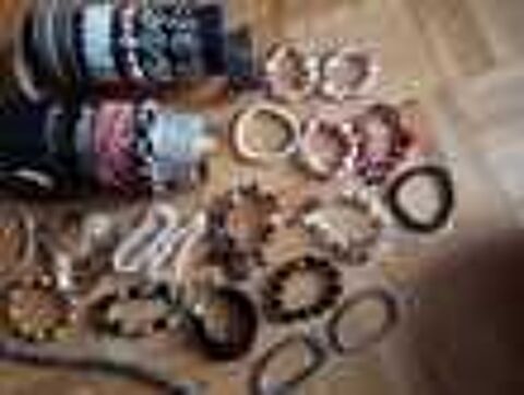 Bracelets fantaisies Bijoux et montres