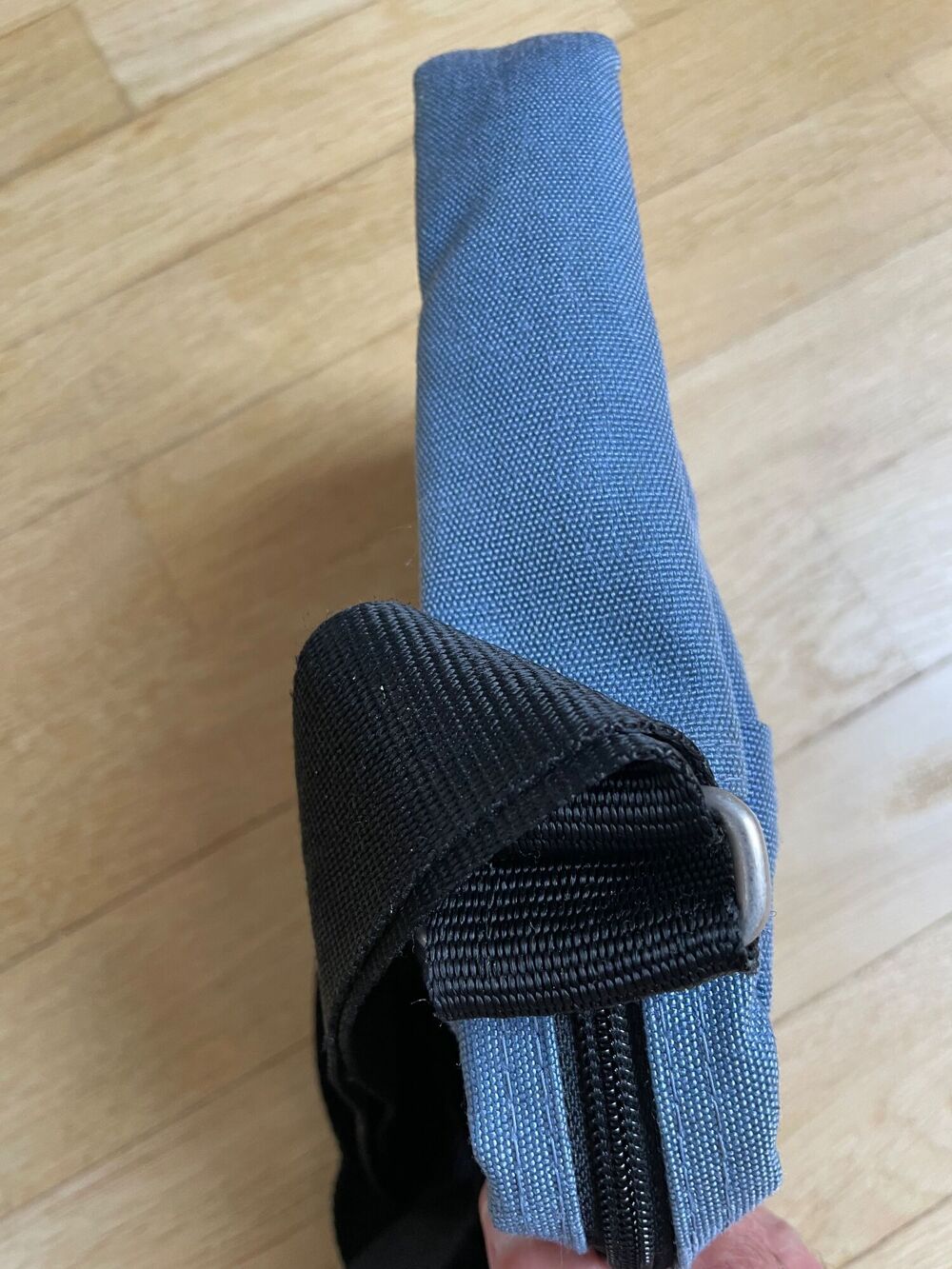 Sacoche bandouli&egrave;re EASTPAK Maroquinerie