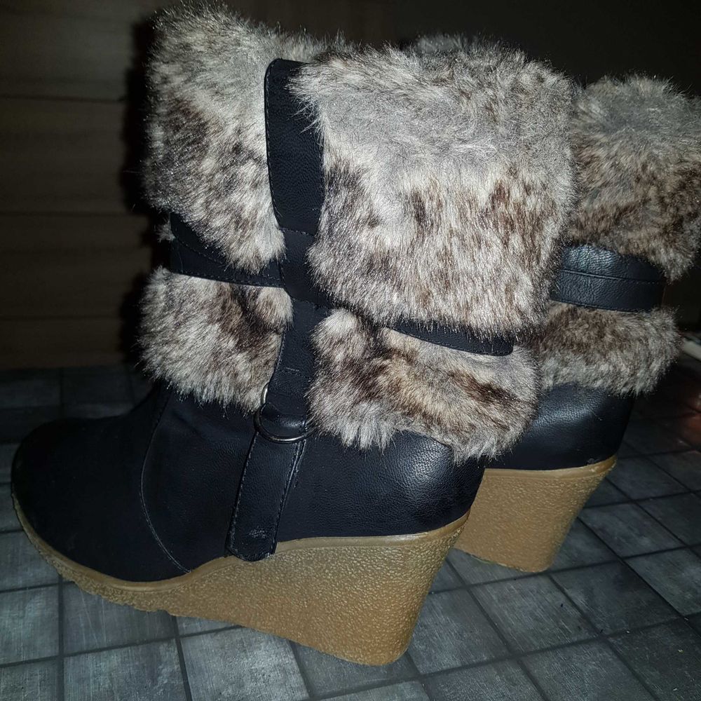 Bottines fourr&eacute;es Chaussures