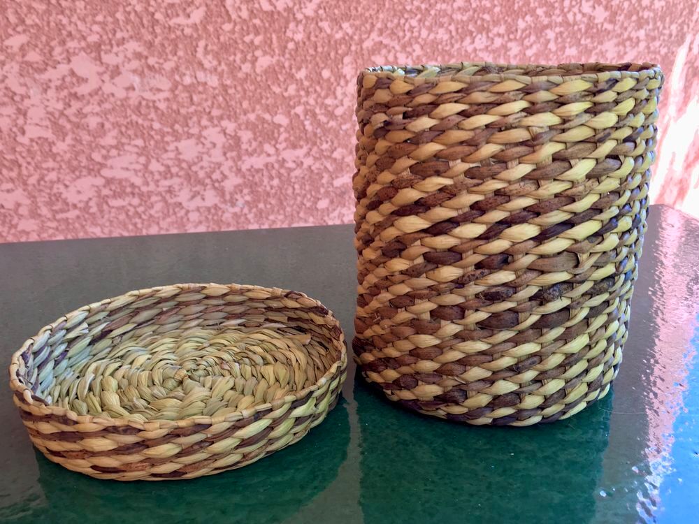 Bo&icirc;te en jonc de mer ; panier avec couvercle ; &Eacute;tat neuf Décoration