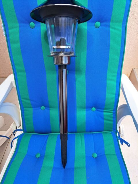 Lampe solaire de jardin St Aygulf (83)