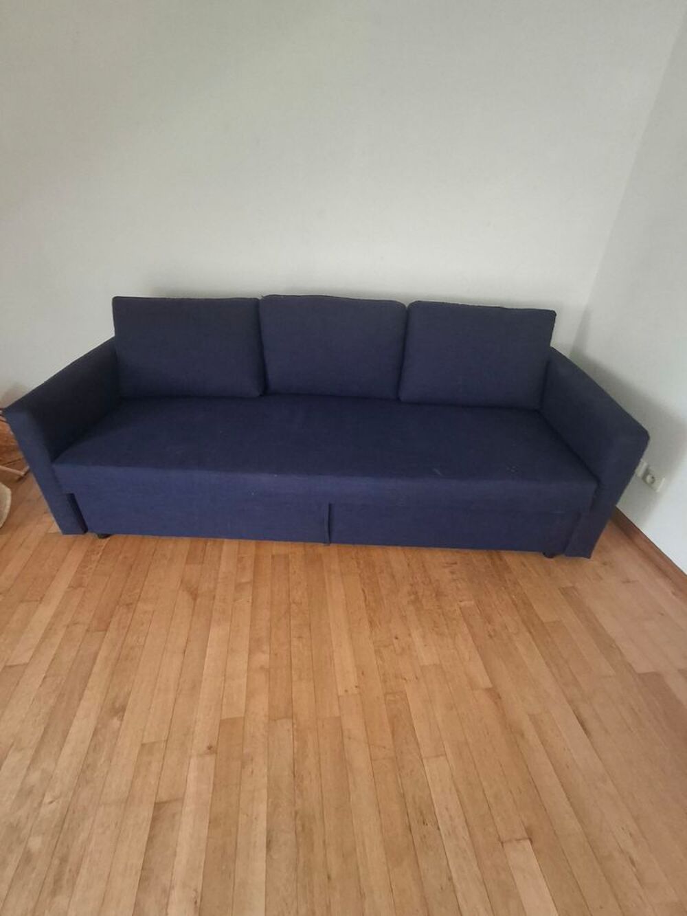 Canap&eacute; Friheten Ikea convertible Meubles