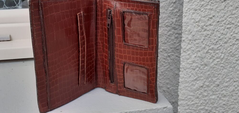 Portefeuille en cuir marron Maroquinerie
