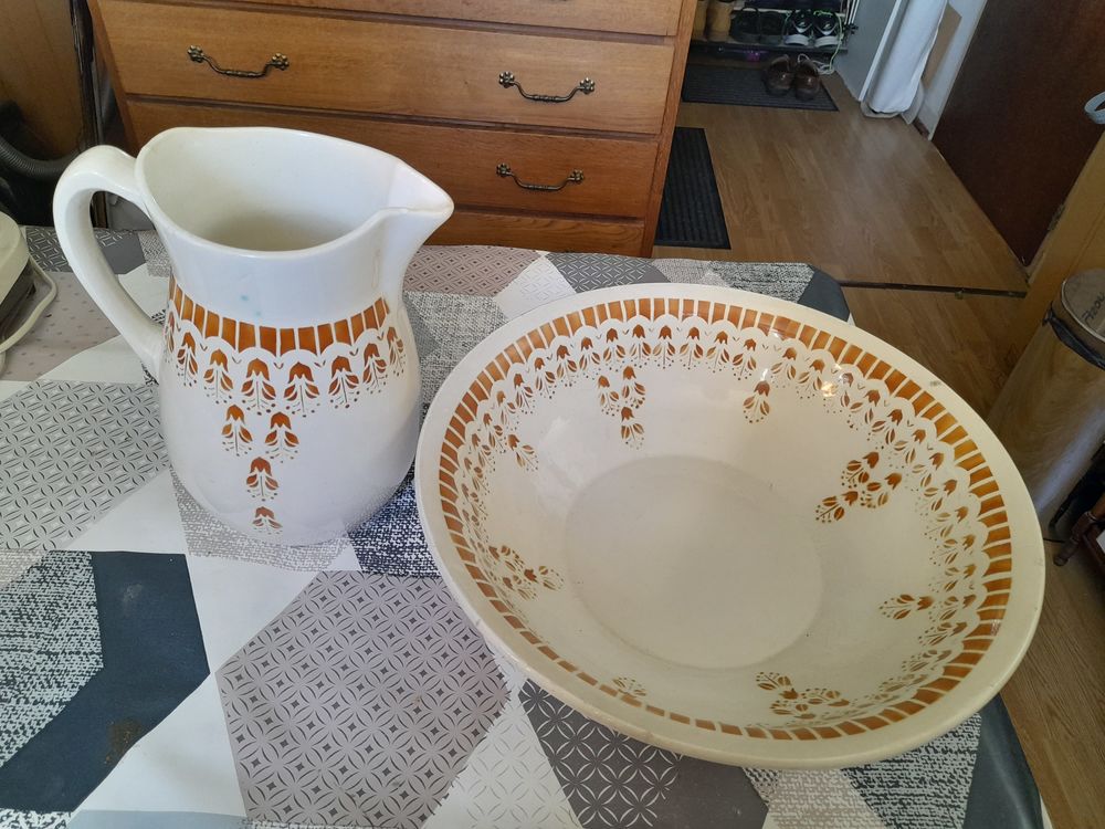 broc et cuvette Décoration