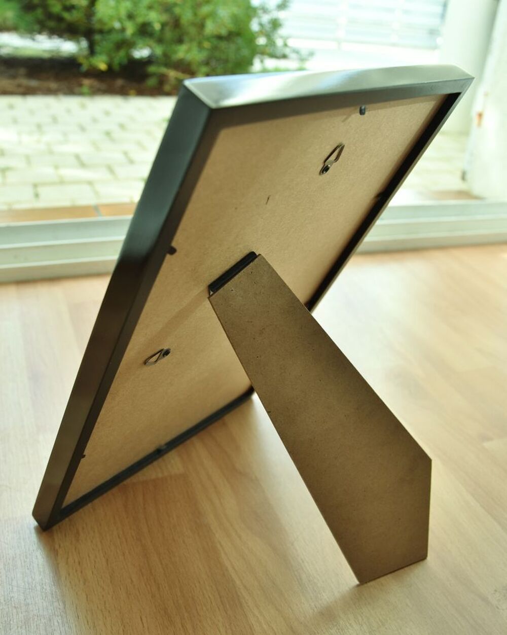 Cadre bois laqu&eacute;. 39 cm x 22 cm. Tr&egrave;s bon &eacute;tat. Décoration