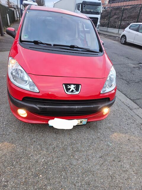 Peugeot 1007 1.4 dolce