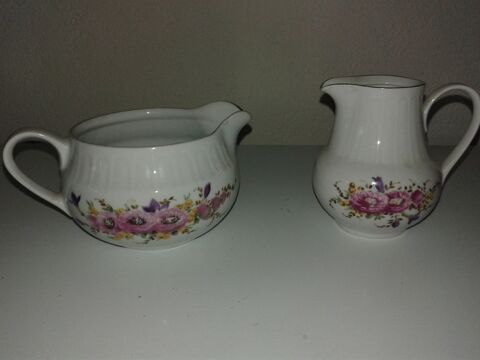 pot � cr�me + pot � lait en porcelaine 10 Dijon (21)