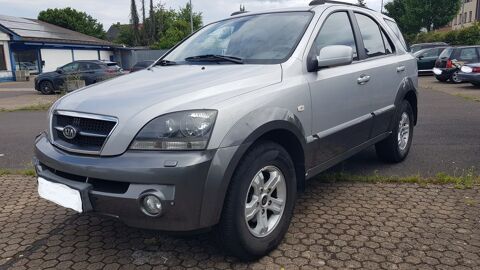 Kia sorento 4x4 CDRI (Diesel) 1ére main. Boit