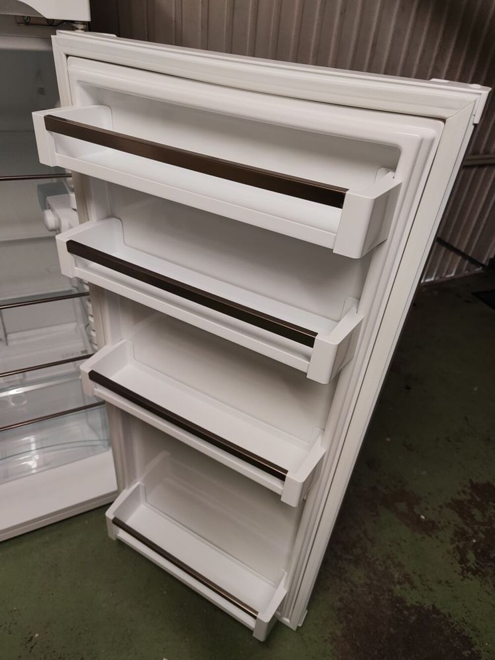 GRAND REFRIGERATEUR quasi neuf (55 x 157.1 x 63) LIEBHERR Electroménager