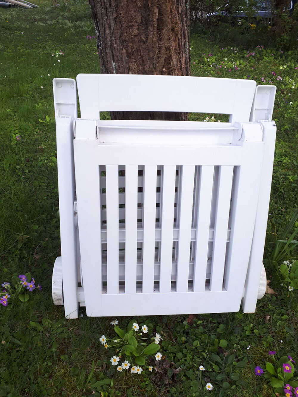 Fauteuil de jardin, transat ou bain de soleil sur roulettes Meubles
