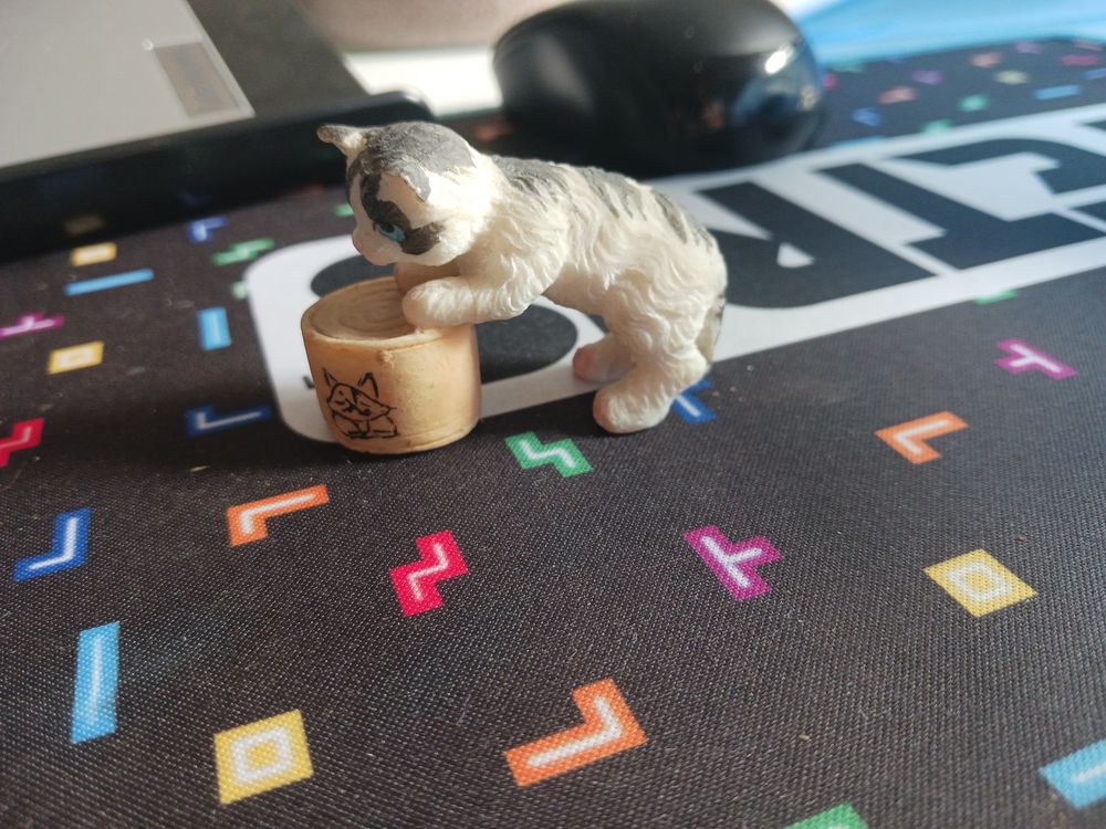 PETIT SUJET CHAT Décoration