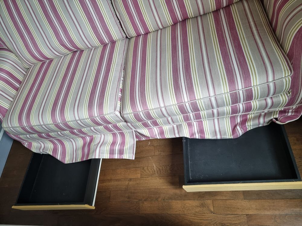 Canap&eacute; relook&eacute; par un artisan tapissier Meubles