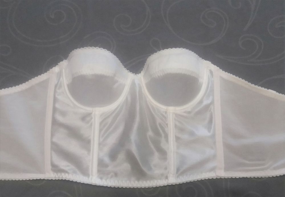 Soutien gorge bustier ivoire Antin&eacute;a vintage T 80 - 85 B Vêtements