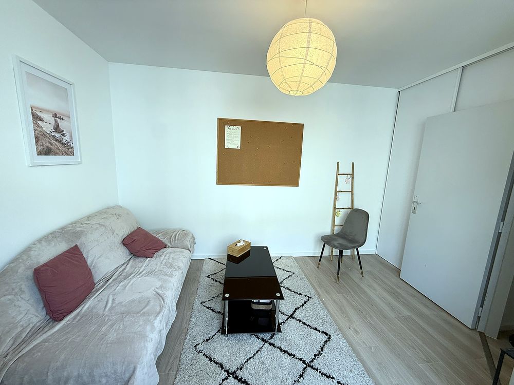 Vente Investisseur Bureaux loués 28 m², centre-ville de Castres, 65 000 € Castres