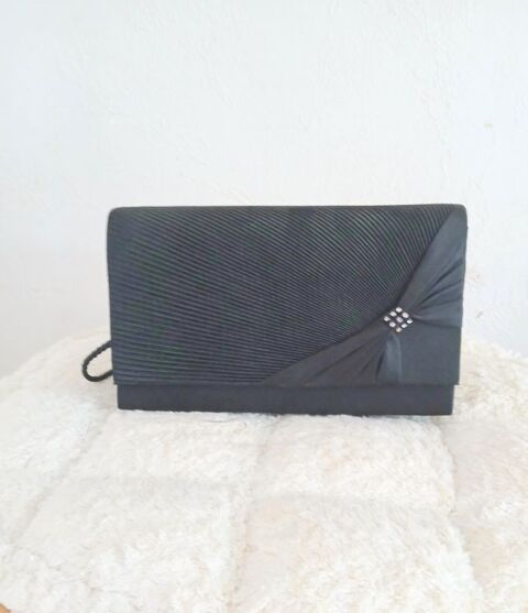 Sac de soirée pochette à main noire élégante ? Neuf 19.9 Rixheim (68)