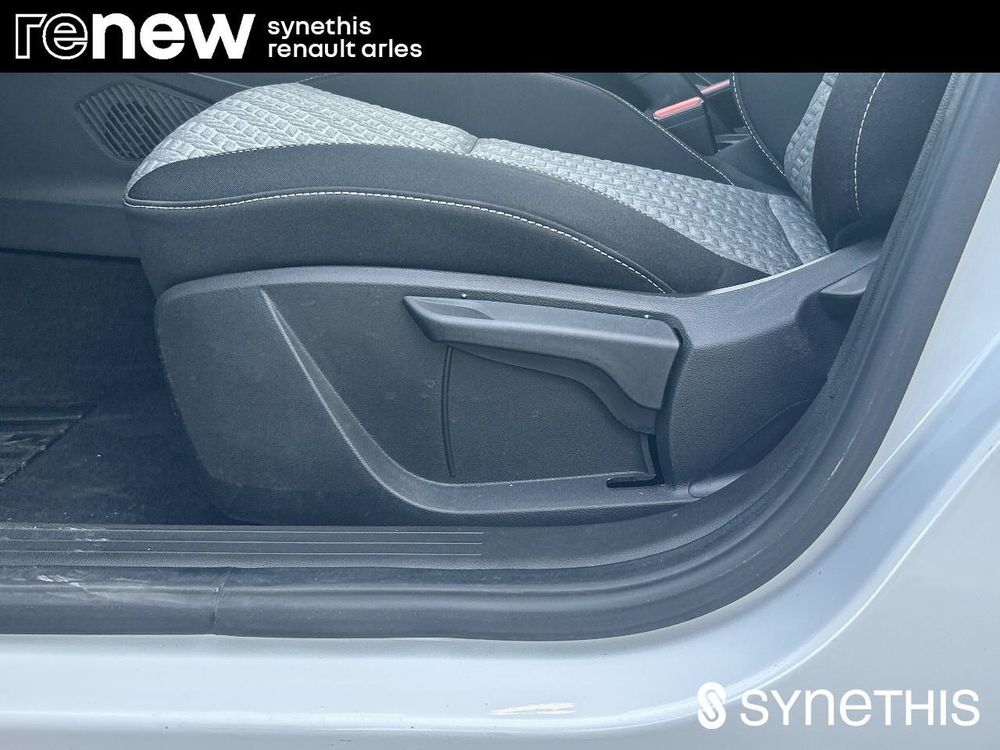 Clio IV CLIO SOCIETE BLUE DCI 100 EVOLUTION REVERSIBLE 2023 occasion 13200 Arles