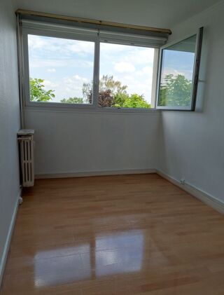  Appartement à louer 3 pièces 55 m²