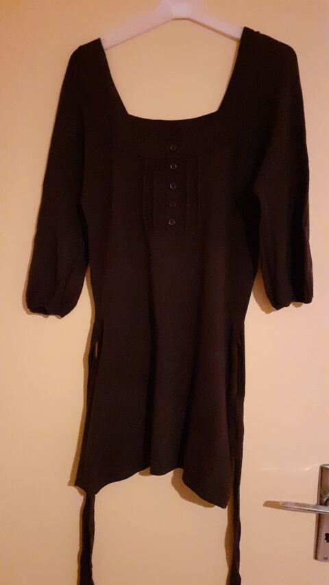 Tunique ou robe taille 2 3 Grisolles (82)
