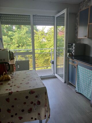  Appartement à louer 3/4 pièces 75 m²