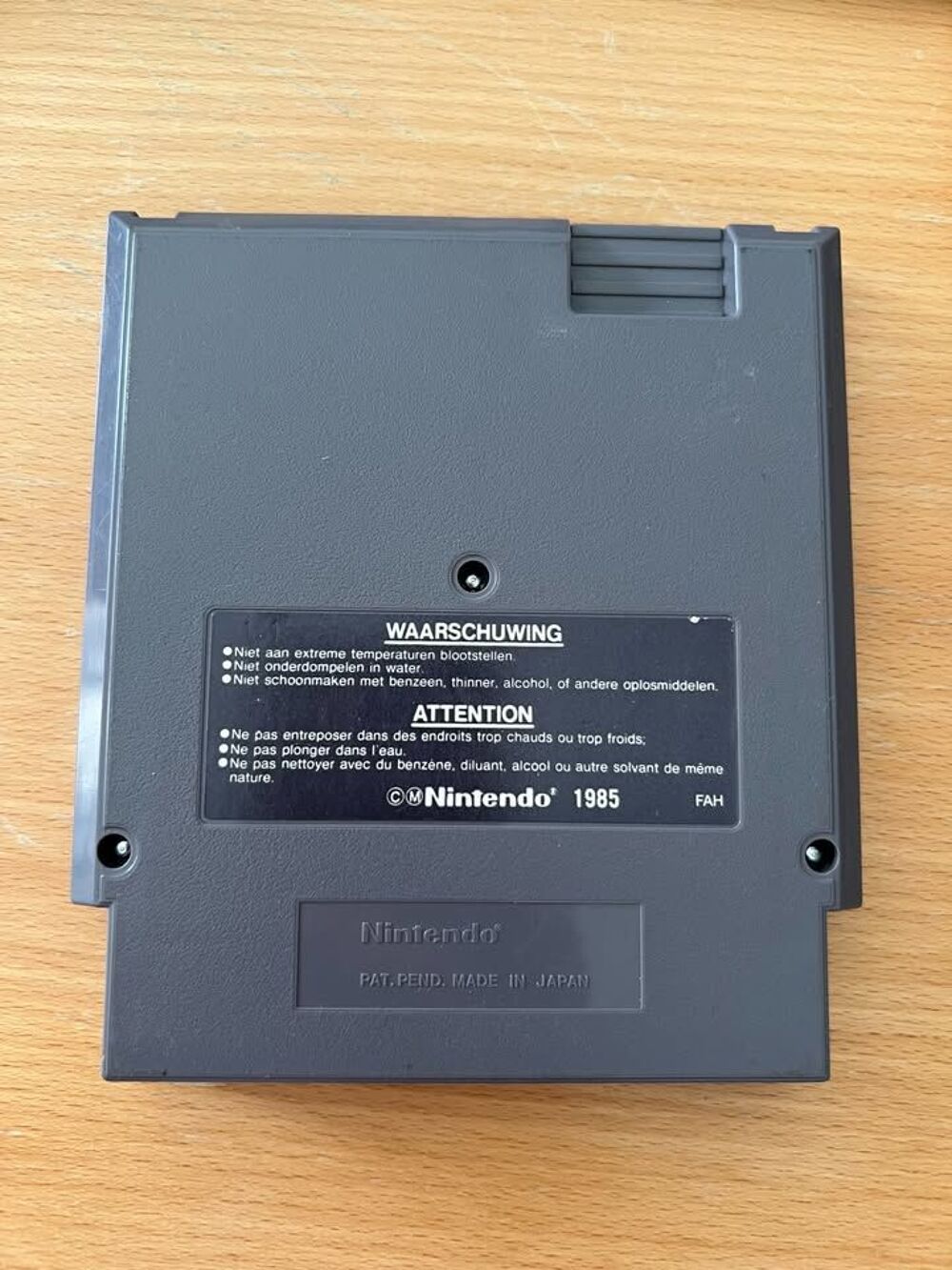 Jeu vid&eacute;o NES wwf WrestleMania (Nintendo 1985). Consoles et jeux vidéos