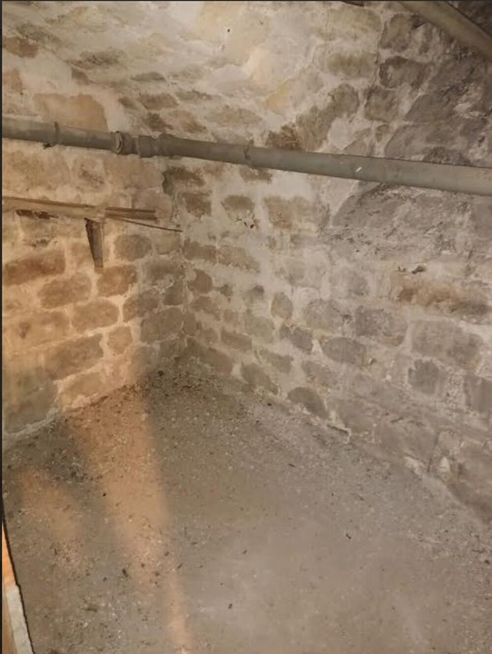 Vente Autre cave 4,5m rue de Picpus Mtro Daumesnil /Bel air Paris 12