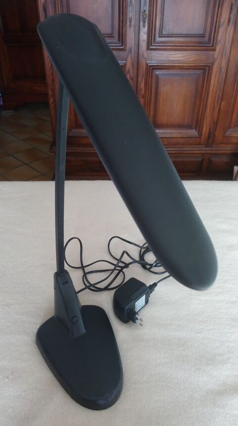 Lampe de bureau 24 La Courneuve (93)