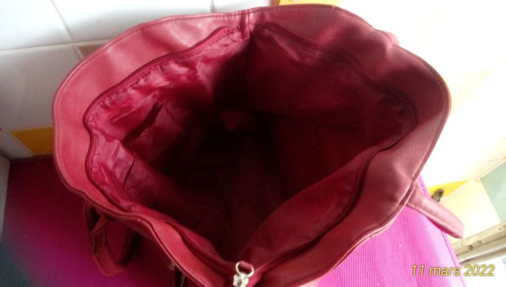 Sac &agrave; main. Maroquinerie