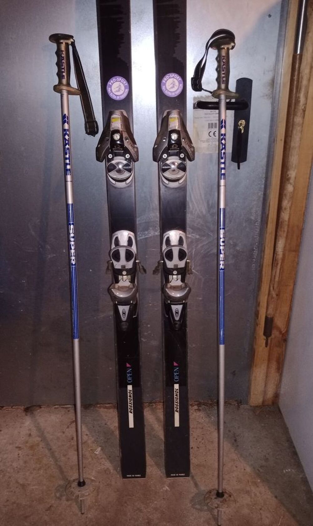 SKIS DE PISTE Sports