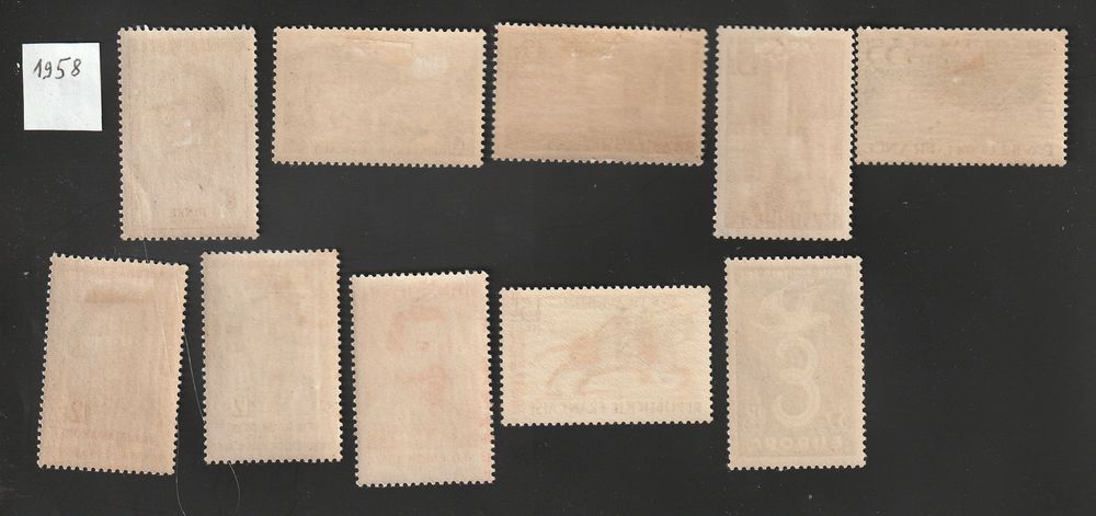 Timbres Neufs avec charni&egrave;re clean ANNEES 50 