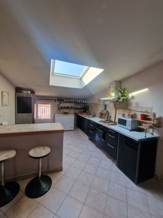  Appartement à louer 2/3 pièces 88 m²