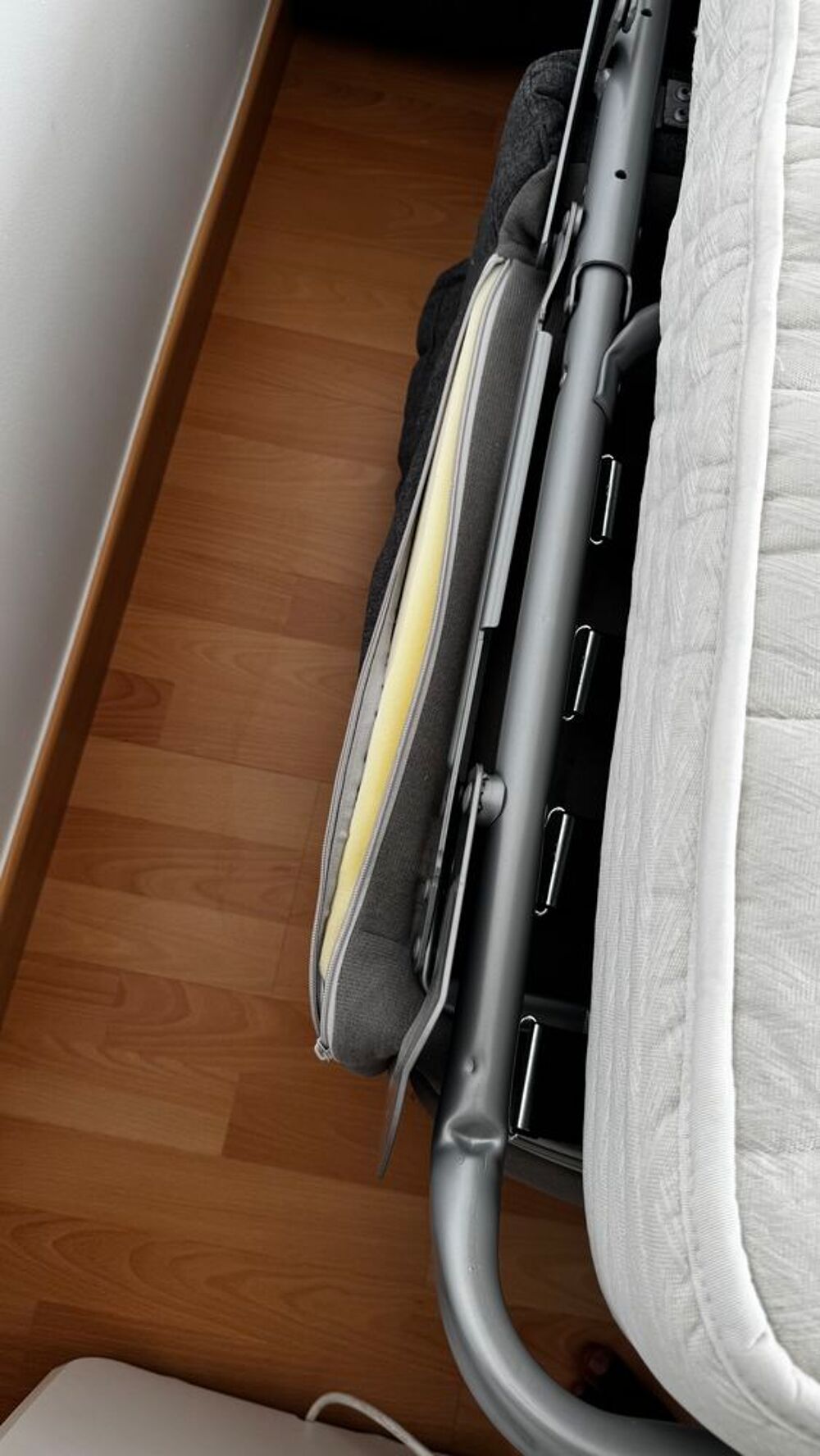 Canap&eacute; Lit Convertible 3 places &amp; Matelas 140x190x18 Meubles