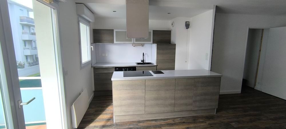 Location Appartement ? T2 BIS RÉNOVÉ DE 52 m² AVEC BALCON ET PARKING Pau