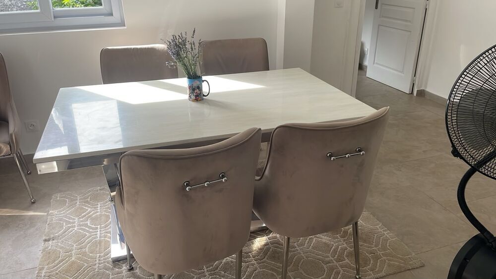 Table et chaises Meubles