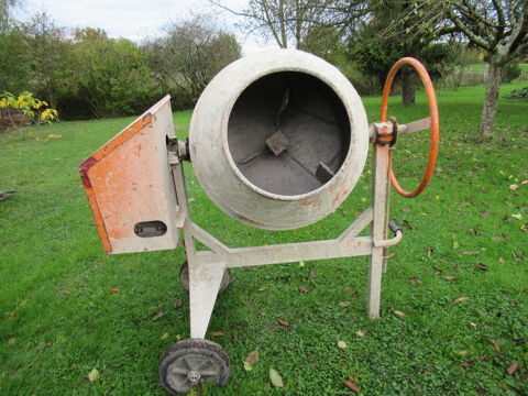 B�tonni�re �lectrique 190 l 150 Neuville-les-Dames (01)