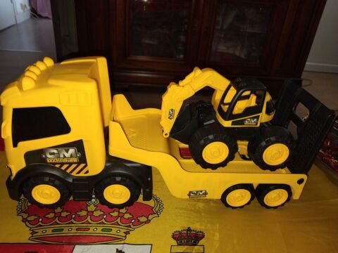 Camion enfant neuf jamais servi  7 M�con (71)