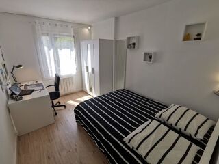  Appartement à louer 6 pièces 90 m² Talence