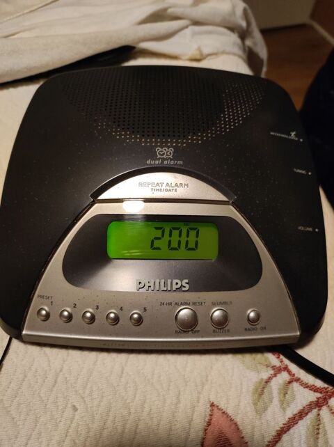 radio réveil Philips 10 Massy (91)