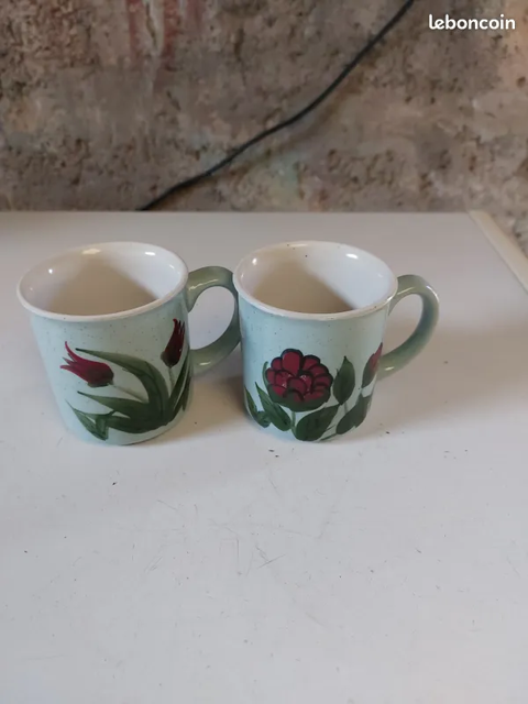 2 mugs
2 Beauquesne (80)