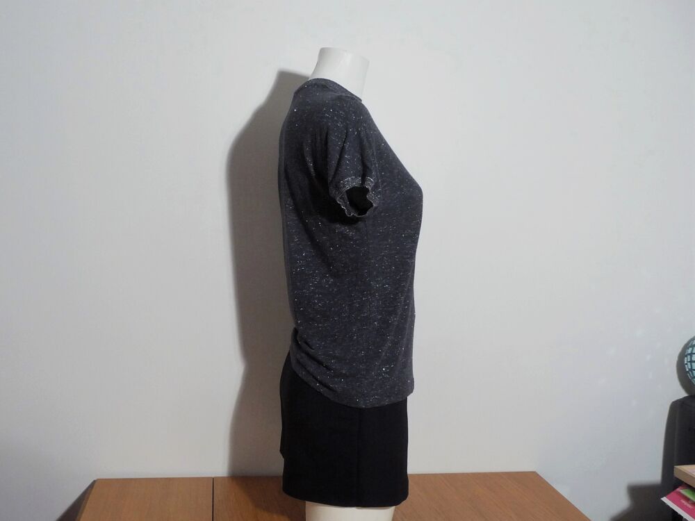 Top/ Tee Shirt Gris avec Fils Argent&eacute;- Taille 0- Monoprix Vêtements