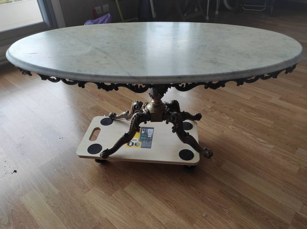 table de salon Louis XVI Meubles