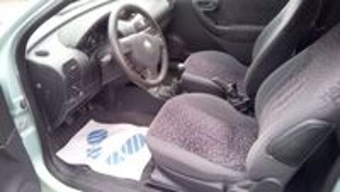 Corsa 1.4i 16V El&eacute;gance 2002 occasion 43000 Polignac