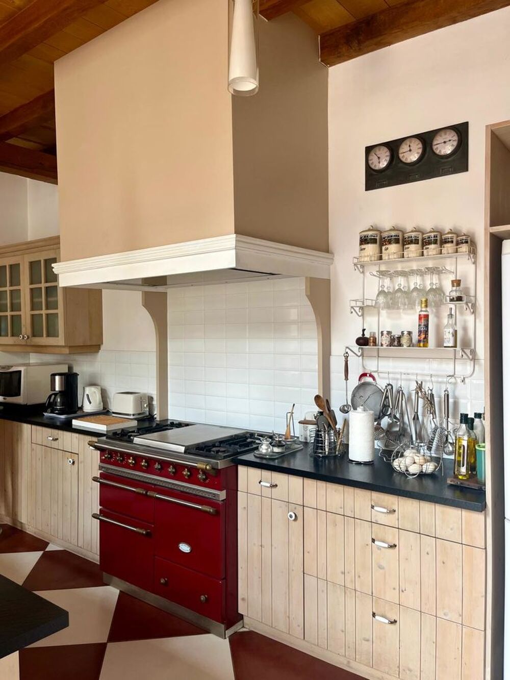 Vente Maison Entièrement rénovée par architecte, ancienne ferme béarnaise Ousse
