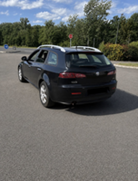 159 SW 1.9 JTDm 150 Distinctive 2007 occasion 24330 Saint-Pierre-de-Chignac