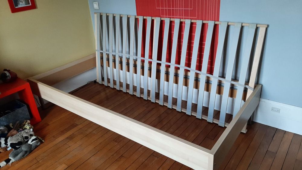 Lit + sommier &agrave; lattes 1 personne 200*90 Mobilier enfants