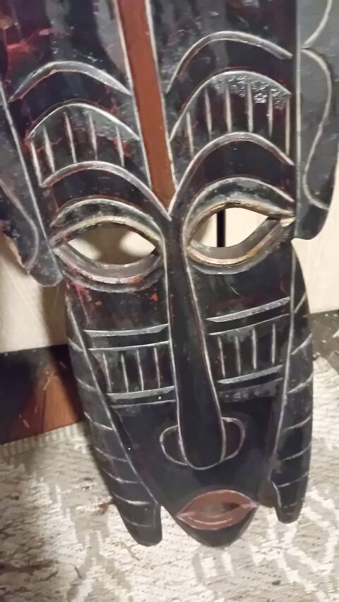 Joli masque porte bonheur africain 220 Valence (26)