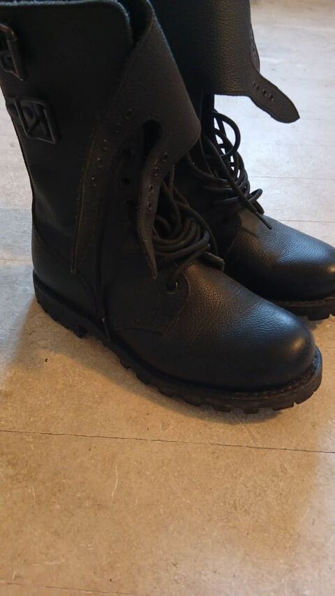Chaussure militaire femme 45 Lédenon (30)