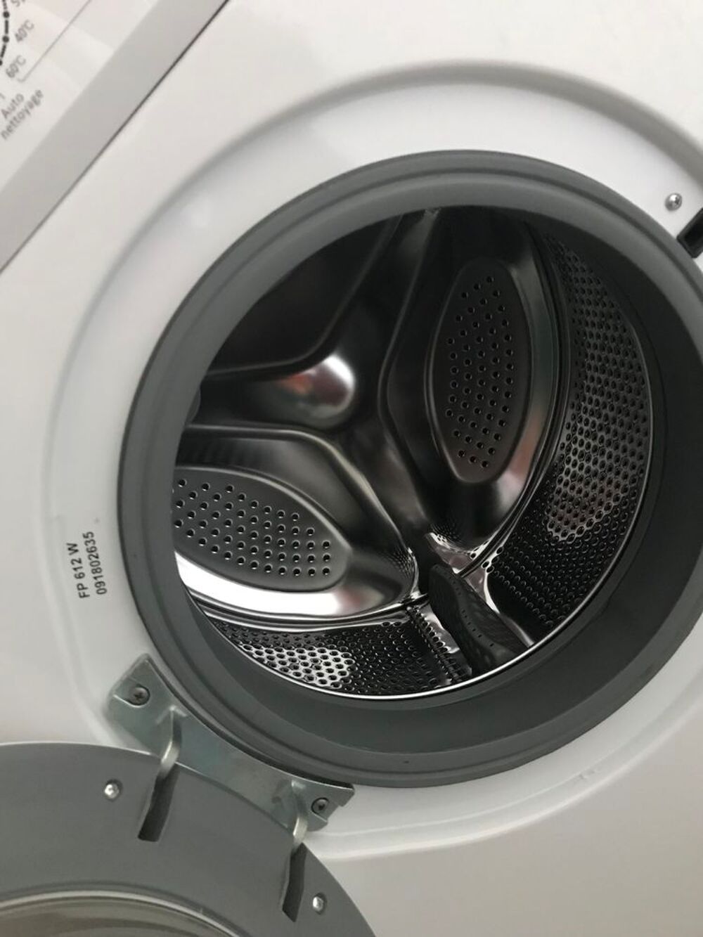 Lave linge Electroménager